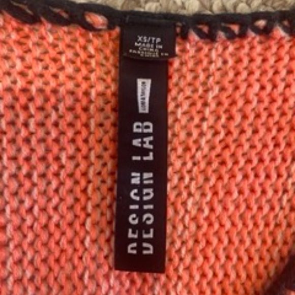 Design Lab by Lord & Taylor Colorblock Pink Tunic - Picture 2 of 2